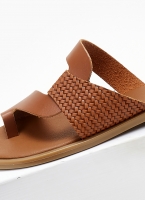 Σανδάλια με ανάγλυφο pattern Estil