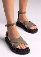 Σανδάλια nubuck δερμάτινα με μπαρέτα