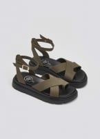 Σανδάλια nubuck δερμάτινα με μπαρέτα