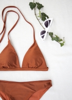 Σετ basic bikini με τρίγωνο top