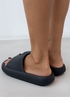 Slides με φαρδιά φάσα