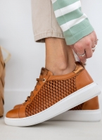 Sneakers δερμάτινα με διάτρητο σχέδιο Carmela 160797