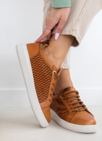 Sneakers δερμάτινα με διάτρητο σχέδιο Carmela 160797