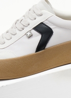 Sneakers flatforms με διχρωμία Xti 142953