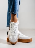 Sneakers flatforms με ψηλή σόλα ERYNN