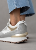 Sneakers με μεταλλική λεπτομέρεια Xti 140851
