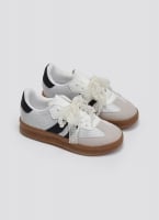 Sneakers με πέρλες και δαντέλα ERYNN