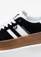 Sneakers με ρίγες Xti 143483