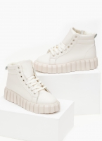Sneakers μποτάκια με σχέδιο στη σόλα