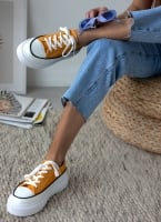 Sneakers πάνινα με ψηλή σόλα