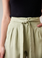 Σορτσάκι ψηλόμεσο με πιέτες Vero Moda 10209543