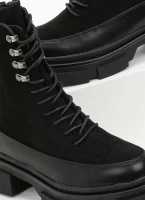 Suede ορειβατικά μποτάκια με chunky σόλα