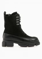 Suede ορειβατικά μποτάκια με chunky σόλα