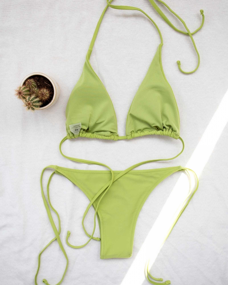 Basic bikini τριγωνάκι με κορδόνια