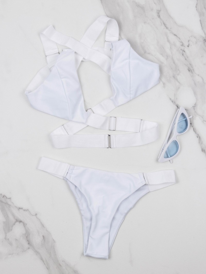 Bikini με χιαστί δέσιμο