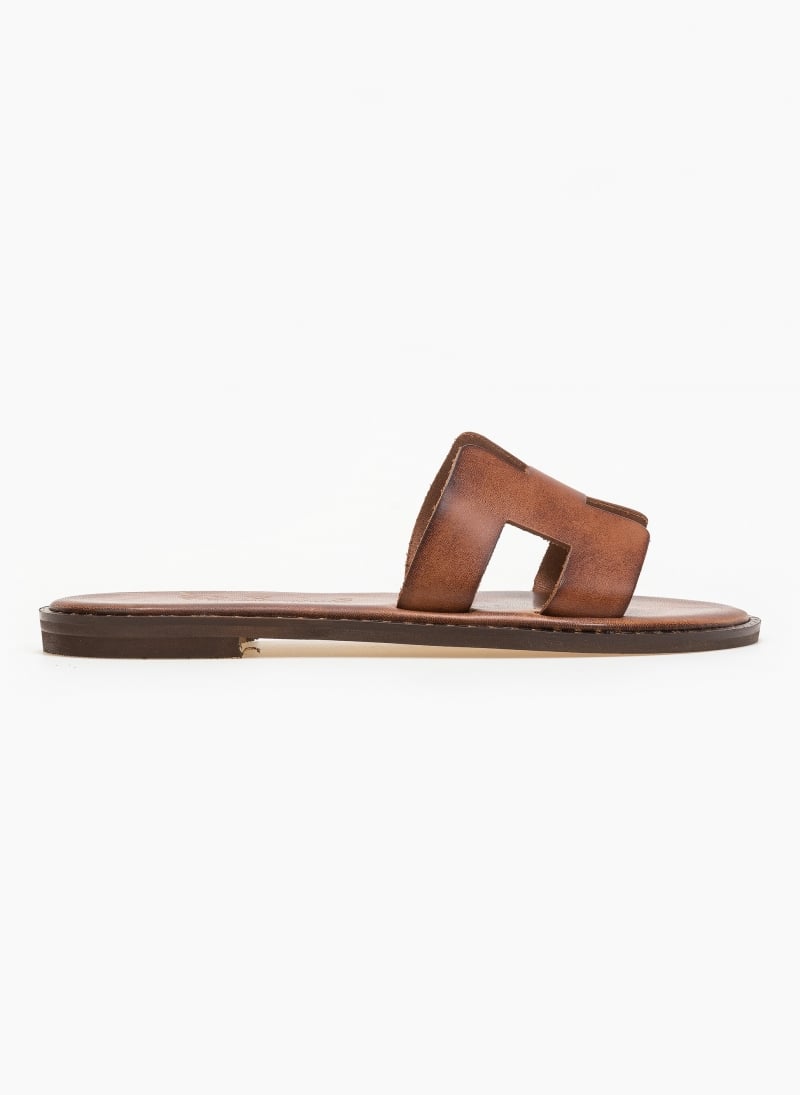 Σανδάλια δερμάτινα με ανοίγματα Iris Sandals