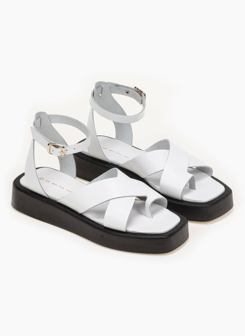 Σανδάλια flatforms με μπαρέτα tfp