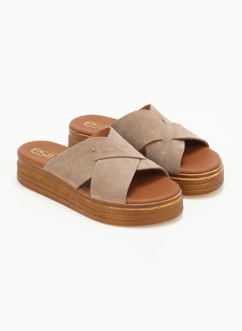 Σανδάλια flatforms καστόρινα estil