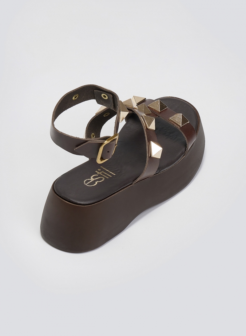 Flatforms σανδάλια δερμάτινα με τρουκς Estil