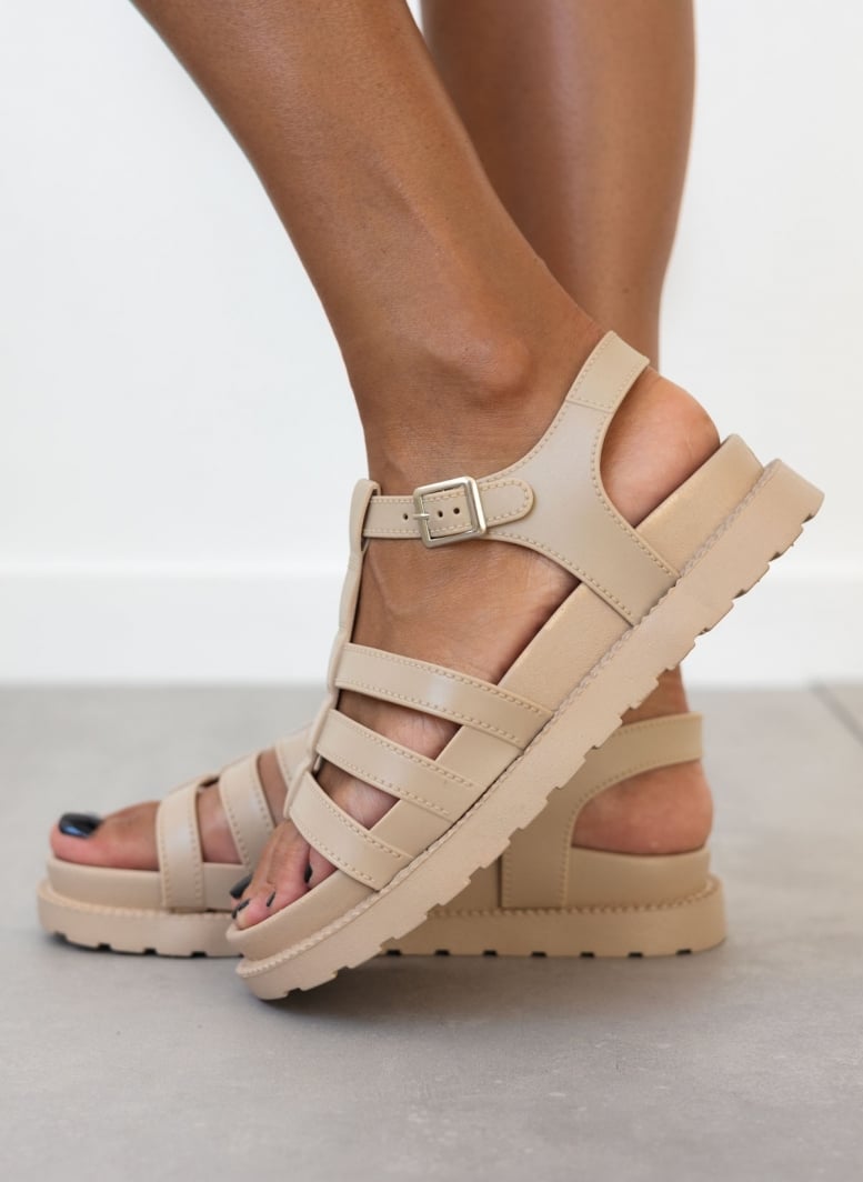 Flatforms σανδάλια gladiator