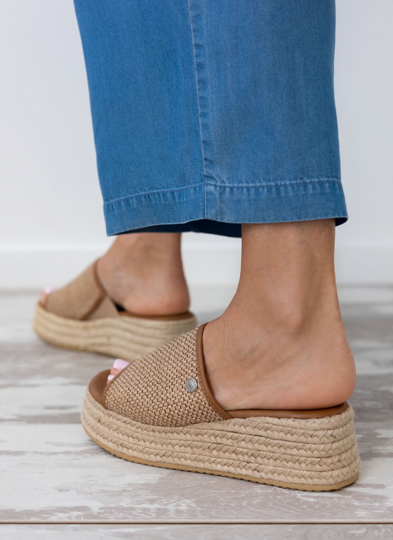 Flatforms σανδάλια με ψάθα και σχοινί Refresh 17175301