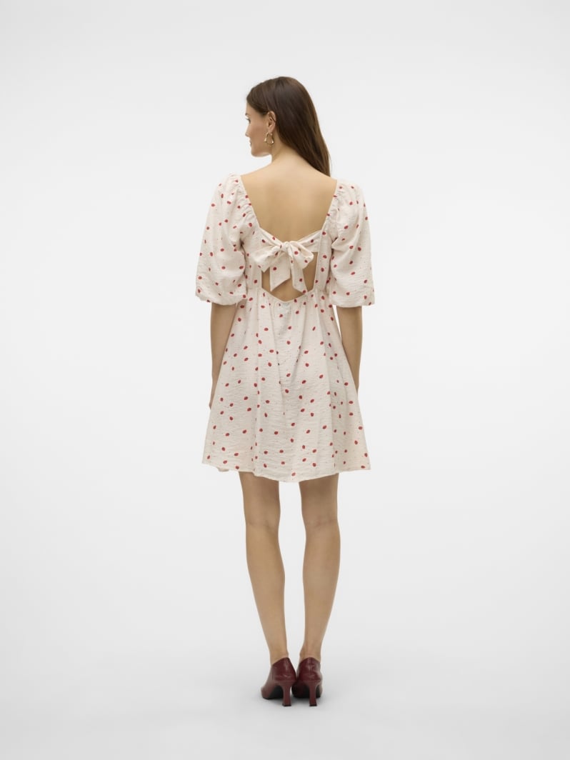 Φόρεμα με φράουλες Vero Moda 10324644