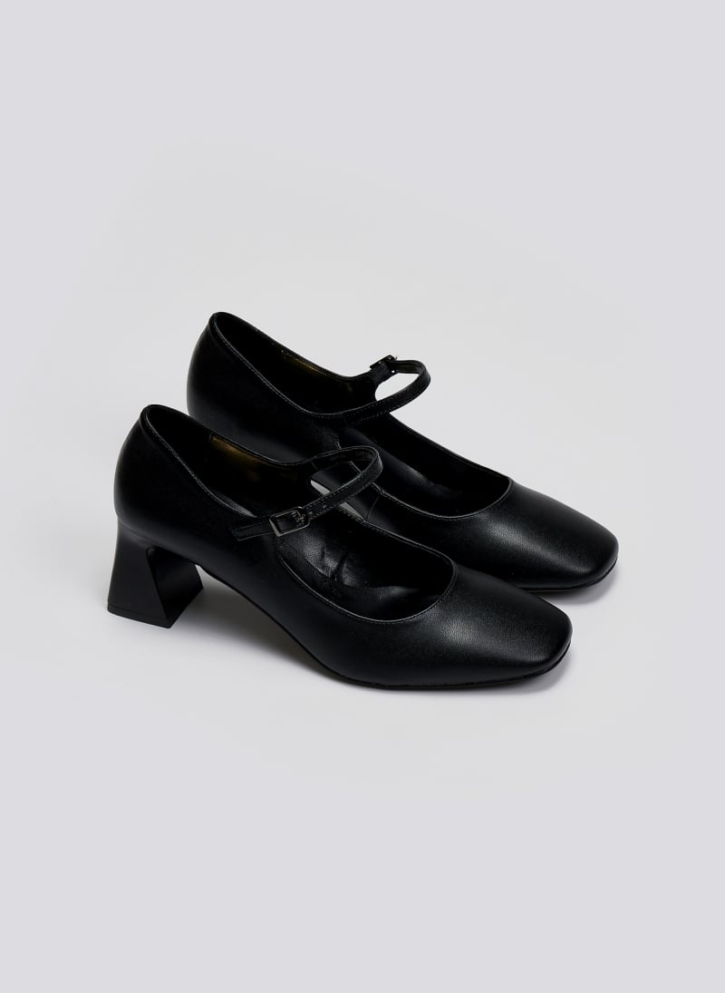 Γόβες Mary Janes TFP
