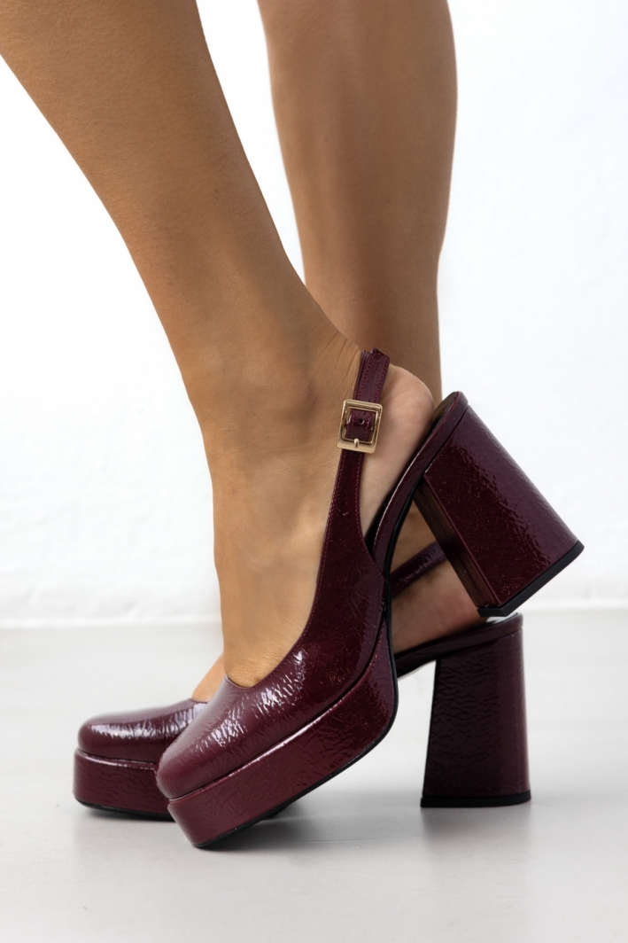 Γόβες Slingback λουστρίνι με ανοιχτή φτέρνα tfp