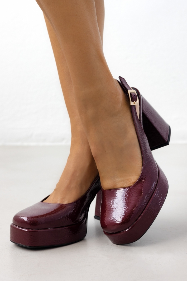 Γόβες Slingback λουστρίνι με ανοιχτή φτέρνα tfp