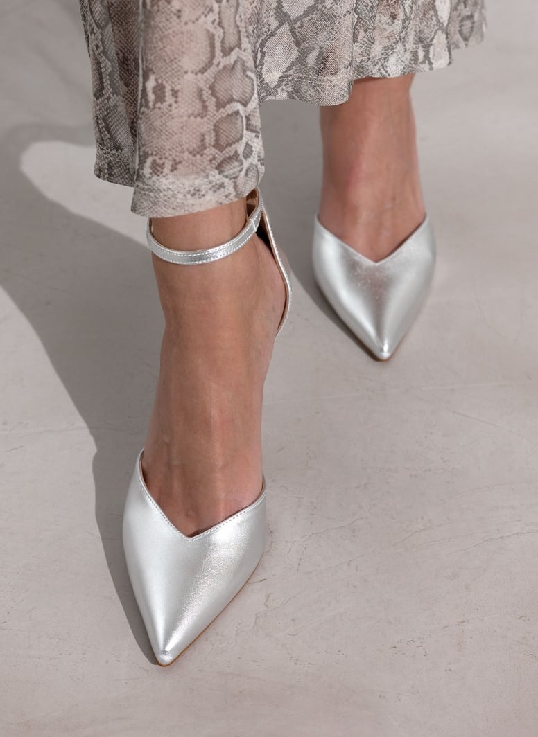 Γόβες μυτερές slingback TFP