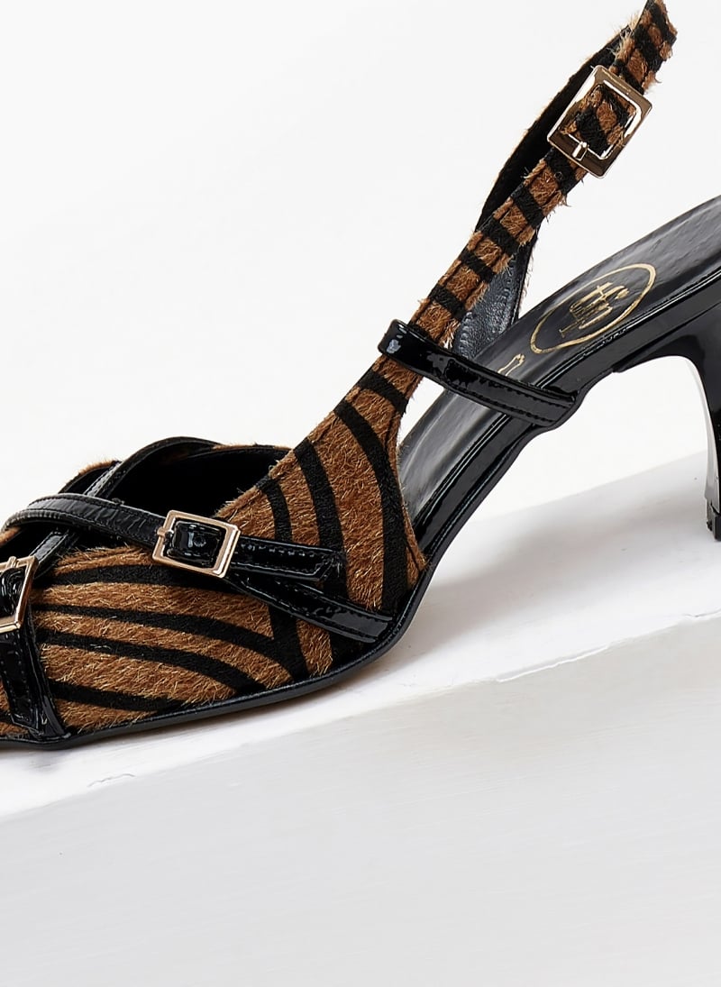 Γόβες μυτερές slingback από συνθετικό ponyskin TFP