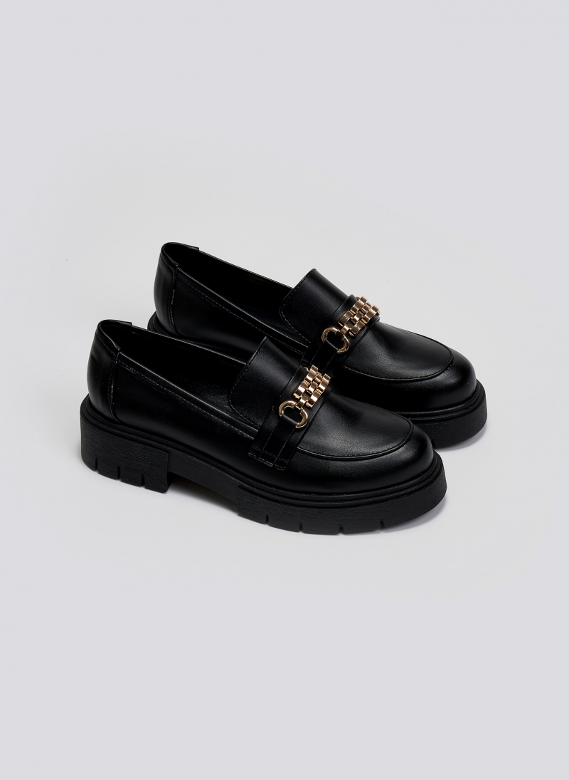 Loafers chunky με μεταλλικό διακοσμητικό Estil