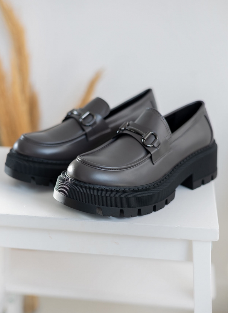 Loafers chunky σε ματ χρώματα