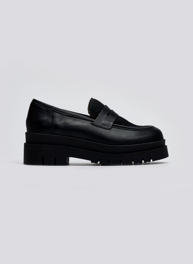 Loafers δερμάτινα με ponyskin TFP