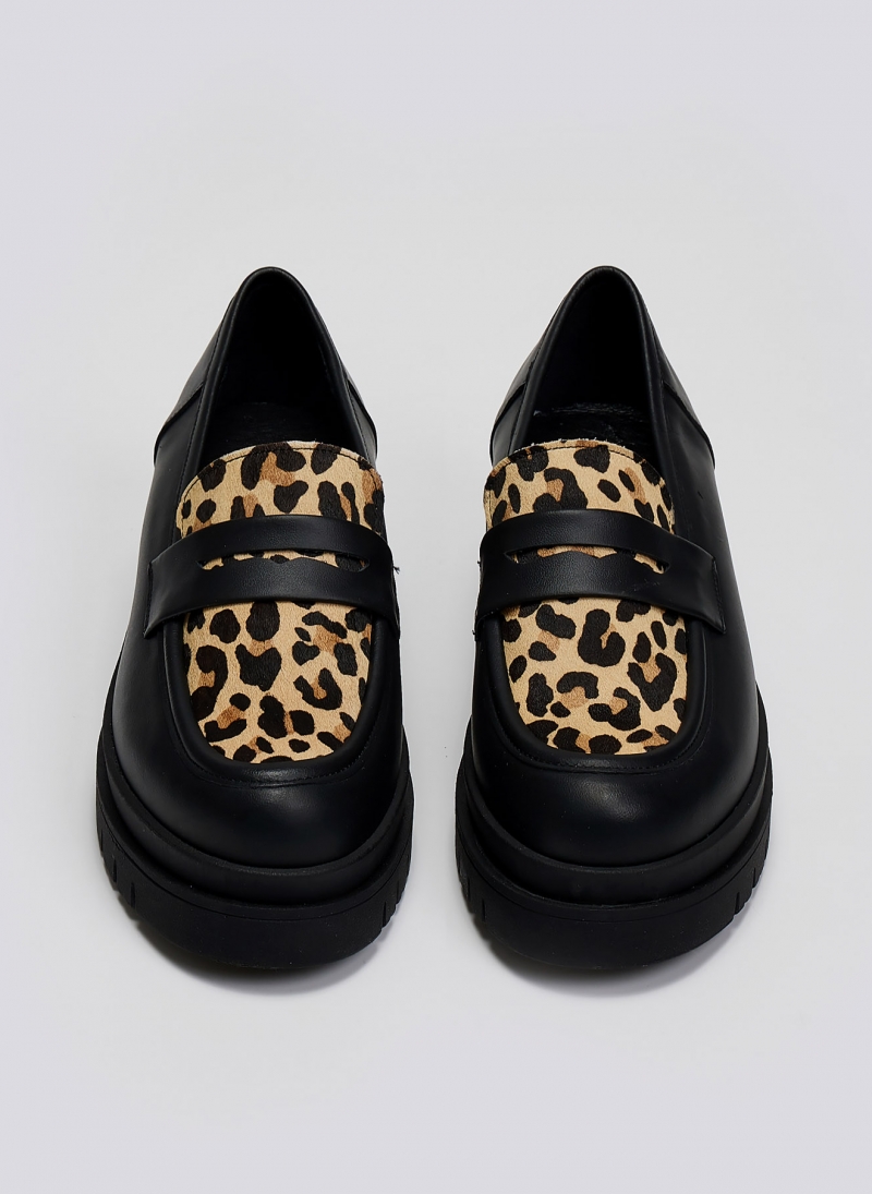 Loafers δερμάτινα με ponyskin TFP