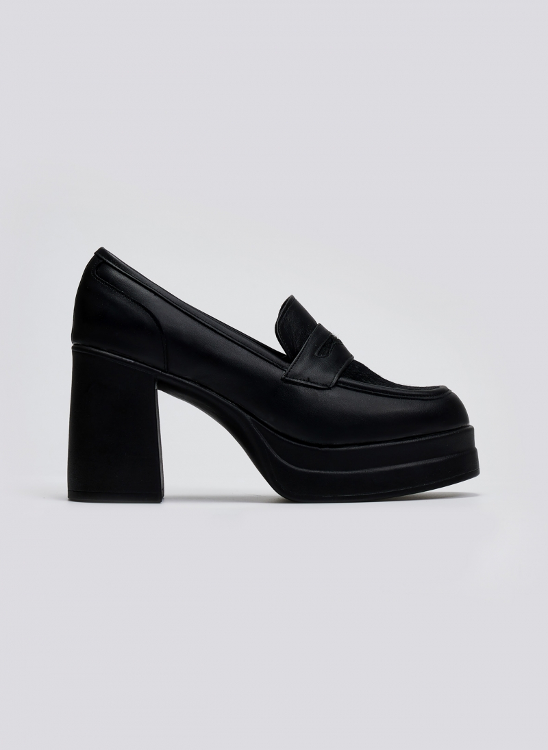 Loafers δερμάτινα με τακούνι TFP