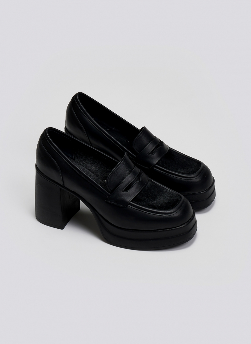Loafers δερμάτινα με τακούνι TFP