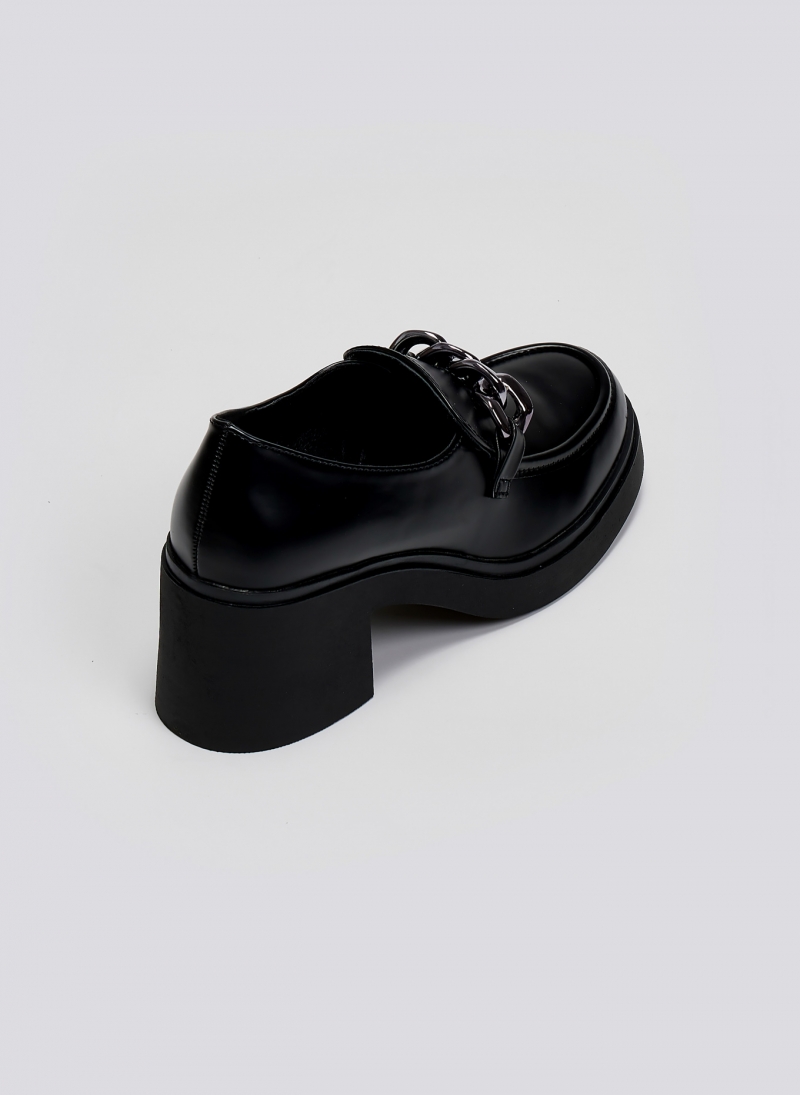 Loafers με τακούνι MARAVAL