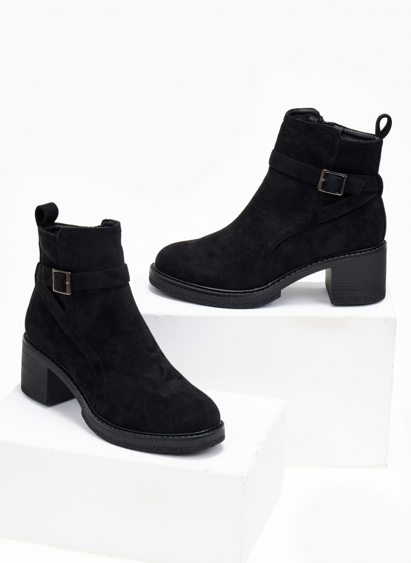 Μποτάκια casual suede με ζωνάκι