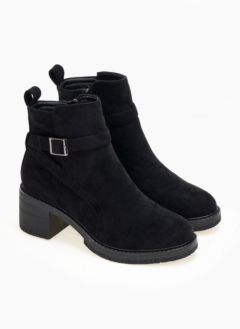 Μποτάκια casual suede με ζωνάκι