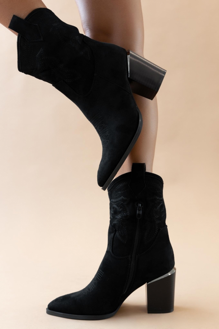 Μποτάκια cowboy suede με ραφές