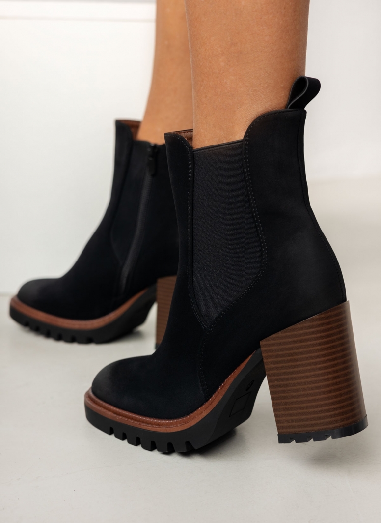 Μποτάκια suede chelsea με τακούνι Erynn