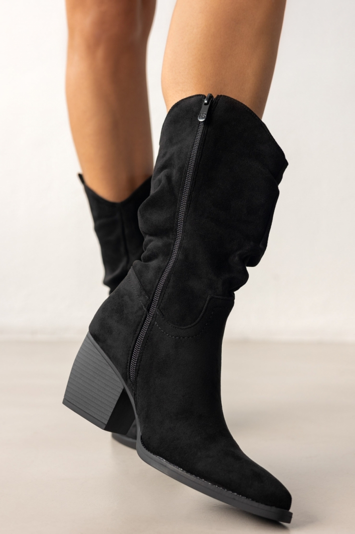 Μποτάκια suede cowboy μυτερά