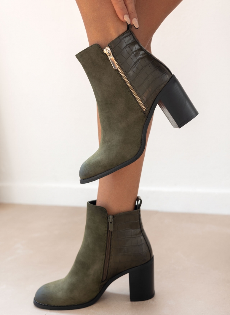 Μποτάκια suede με ανάγλυφο pattern Erynn