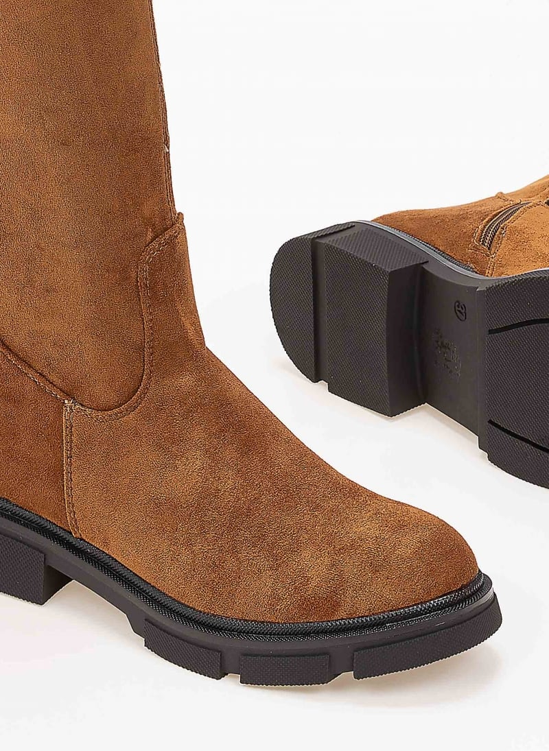 Μπότες πάνω από το γόνατο suede