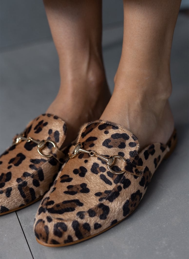 Mules φλατ με print estil