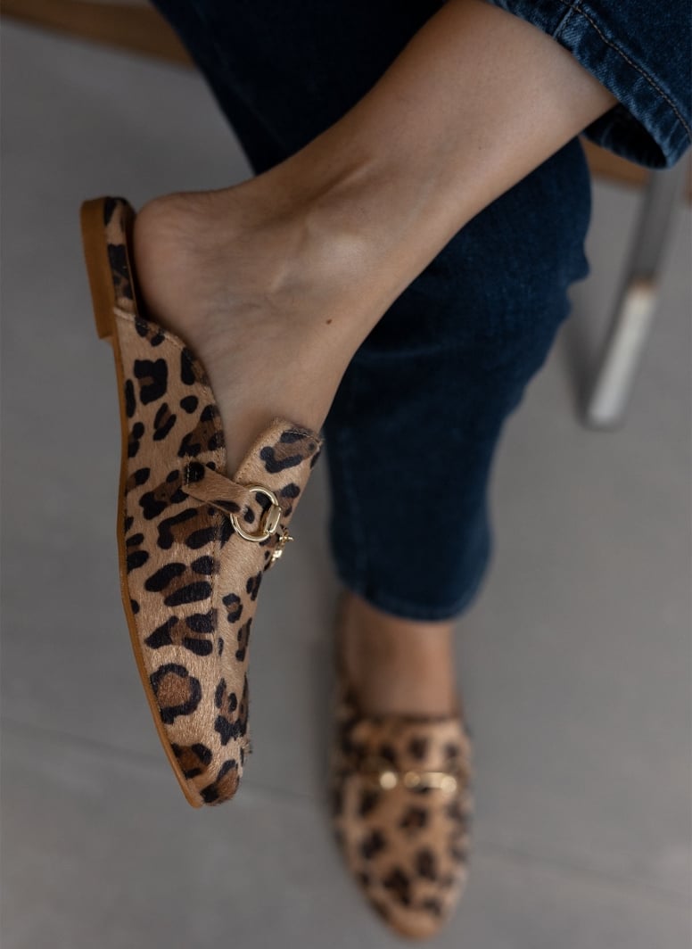Mules φλατ με print estil
