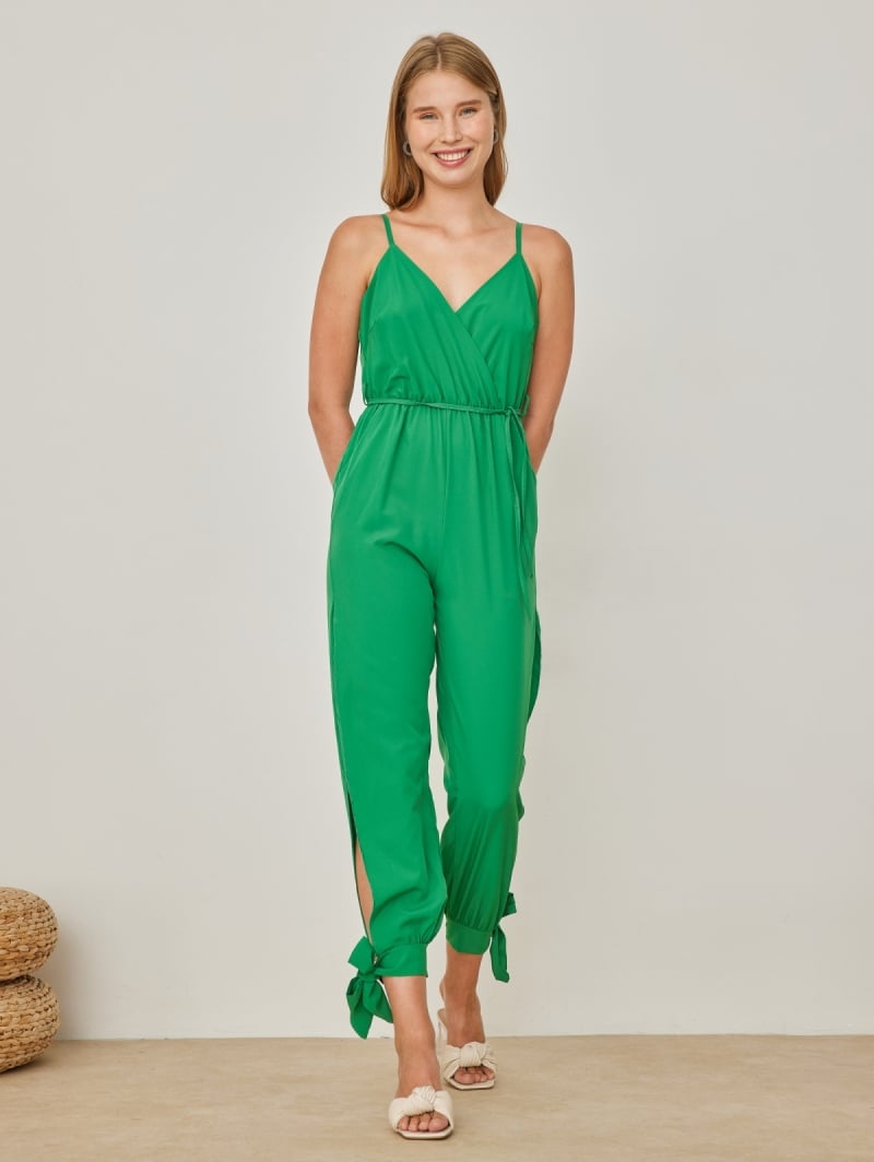 Overall με δέσιμο στα πατζάκια