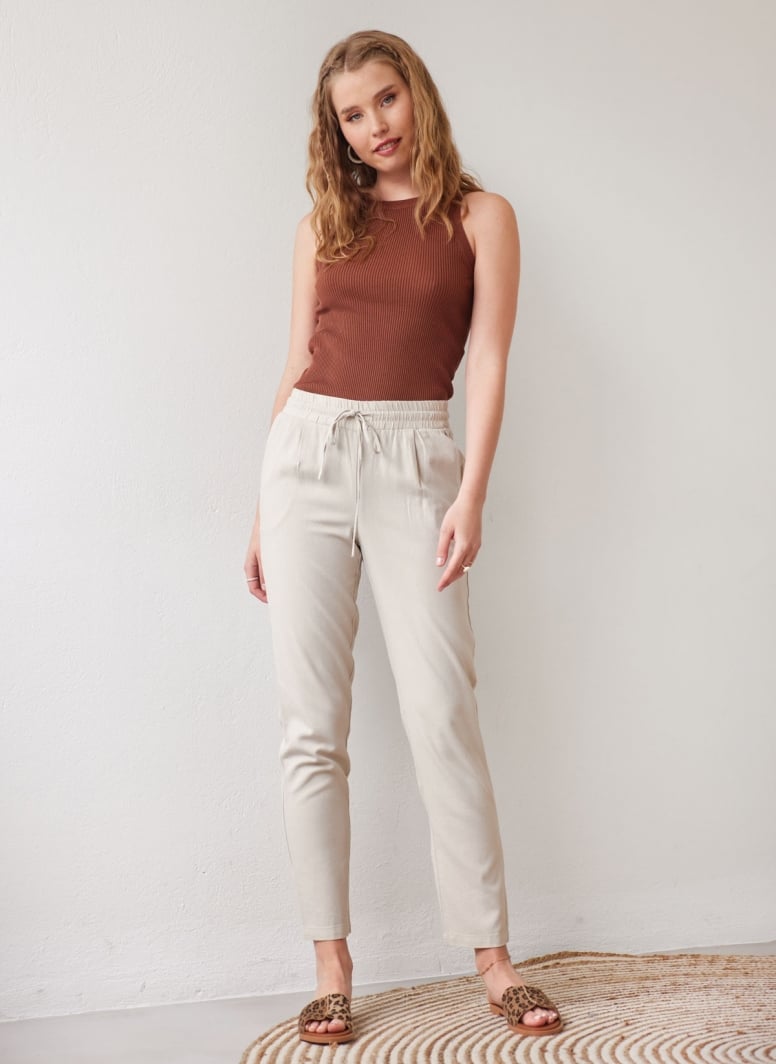 Παντελόνι mid waist με λινό Vero Moda 10279691