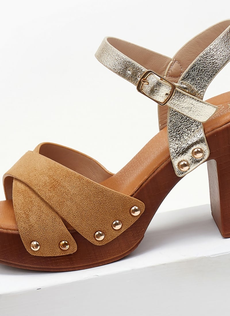 Πέδιλα crossover suede με τρουκς ERYNN